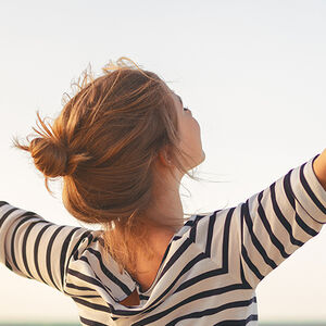 1B-Women_Take_on_the_World-1338x460