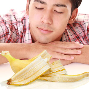 2A-Stress_Less_Sleep_More_with_Bananas-1338x460