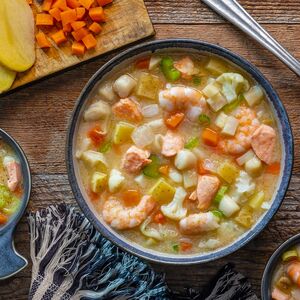 Arendelle-Coronation-Seafood-Stew_1440_810