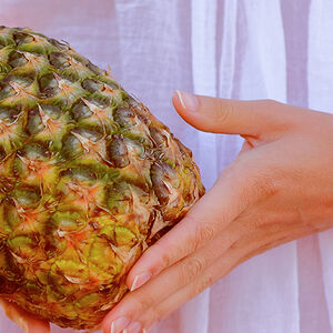 Pineapple_vs_skin_cancer-1338x460