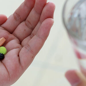 Taking_Supplements_Taking_Risks-1338x460