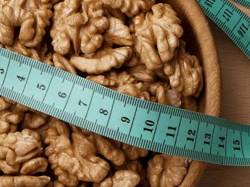 1A-Walnuts_for_Weight_Control-1338x460