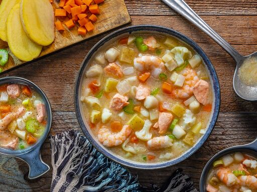 Arendelle-Coronation-Seafood-Stew_1440_810