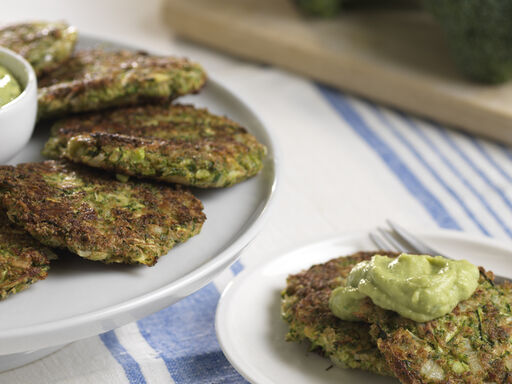 Broccoli_Zucchini_Latkes_12x6