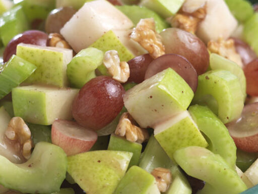 CeleryHeartsWaldorf Salad-1000x383