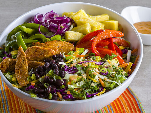 Chipotle_Chicken_Fajita_Salad-51_1200x600