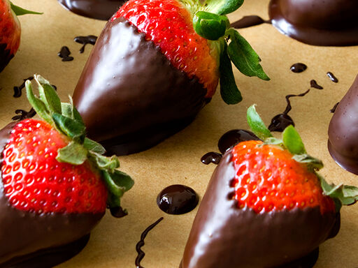 DNN_FA_Celebrate-Mothers_Day_16-0502