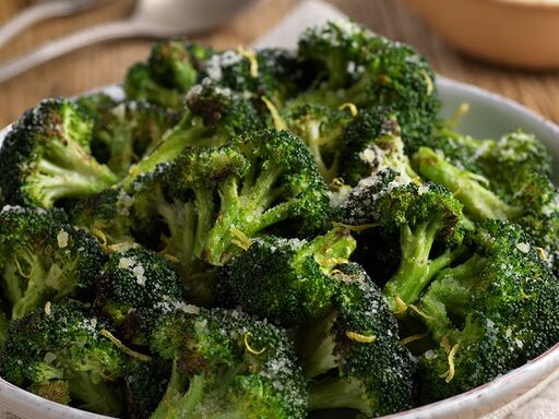 Easy_5-Ingredient_Roasted_Broccoli_with_Parmesan_1200x600