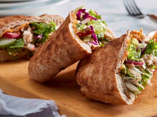 Middle-Eastern-Chicken-Salad-Pita-Pockets