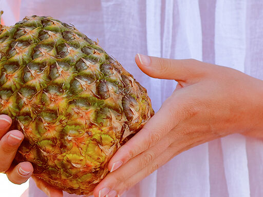 Pineapple_vs_skin_cancer-1338x460